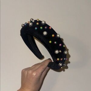 Pearl embellished velvet headband